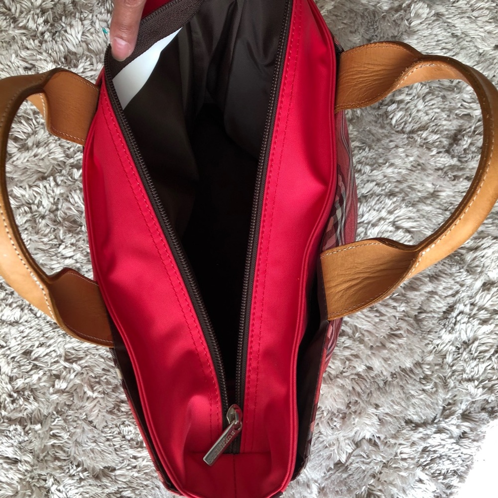 BURBERRY HAND BAG - Picture 4 of 16